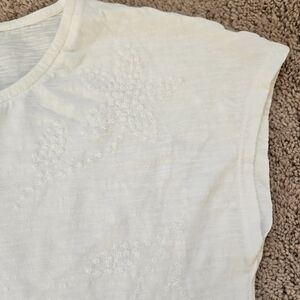 Talbots MP Womens White 100% Cotton Casual Lightly Embroidered Top Short Sleeve